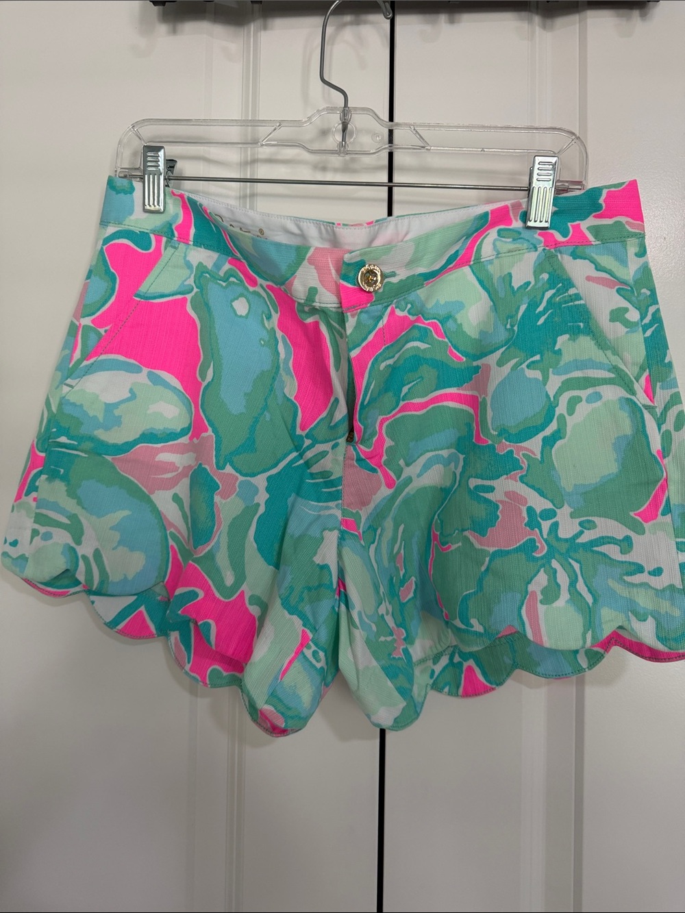 Lilly Pulitzer Pink Teal Green Scallop Hem Shorts